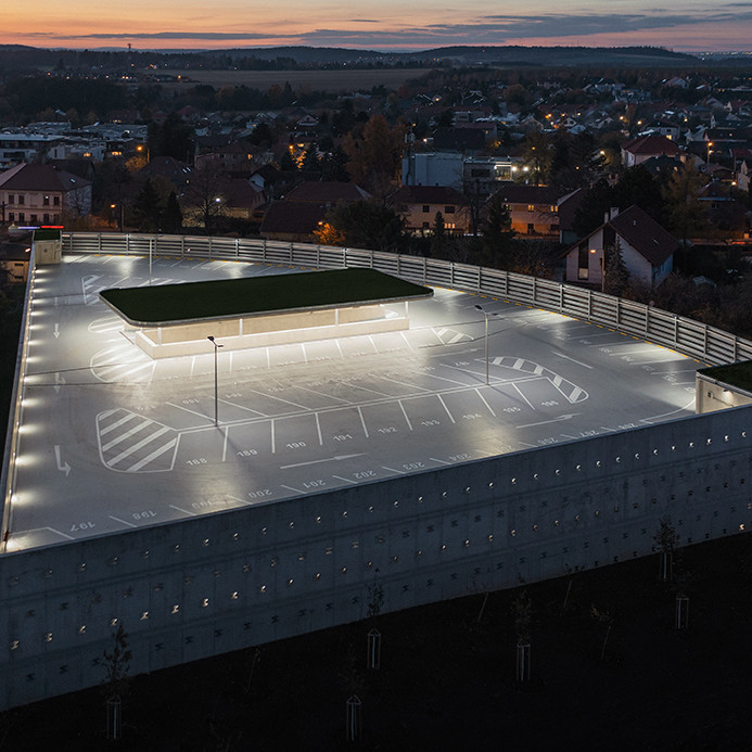 Parkovací dům Dolní Břežany